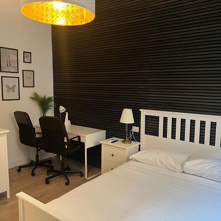 P18&Rooms Palestrina 18 Milano Exteriör bild