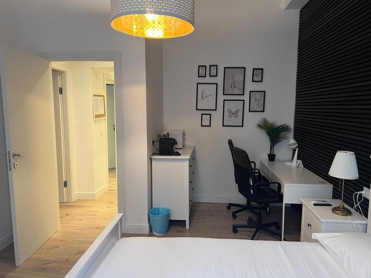 P18&Rooms Palestrina 18 Milano Exteriör bild