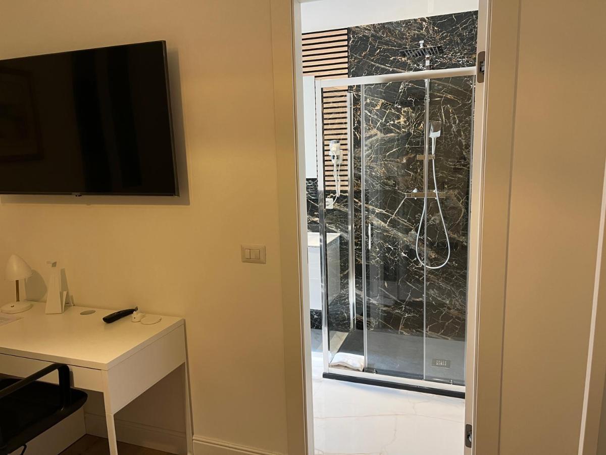 P18&Rooms Palestrina 18 Milano Exteriör bild