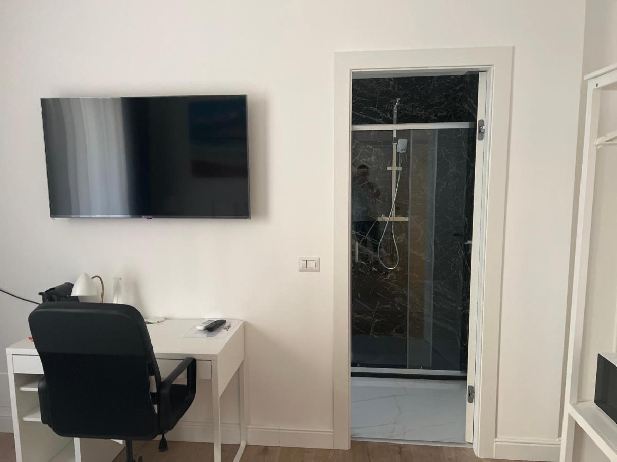 P18&Rooms Palestrina 18 Milano Exteriör bild