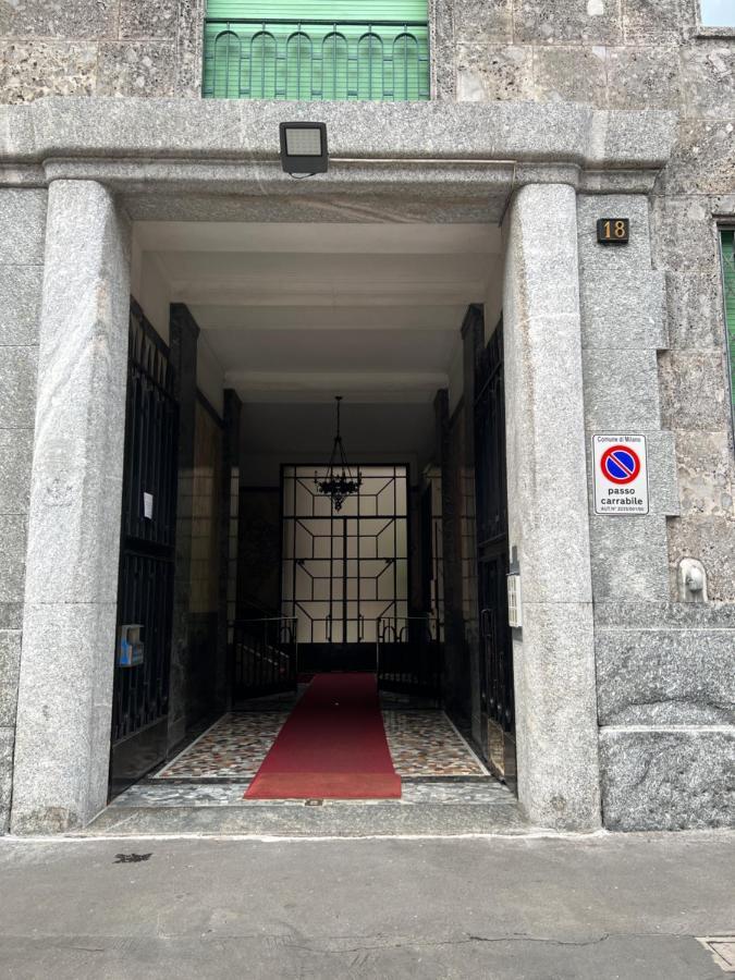 P18&Rooms Palestrina 18 Milano Exteriör bild