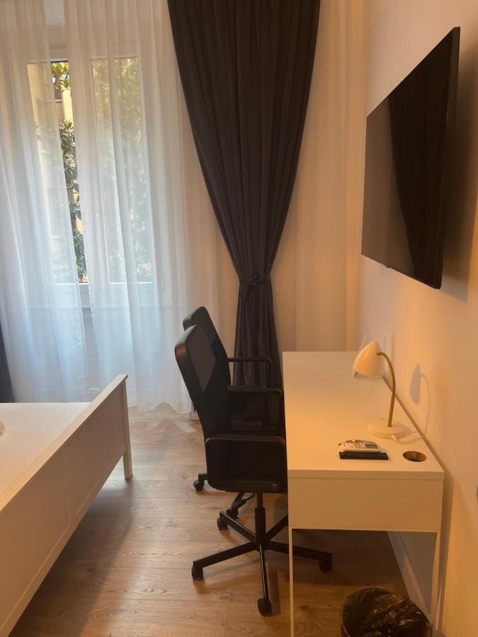 P18&Rooms Palestrina 18 Milano Exteriör bild